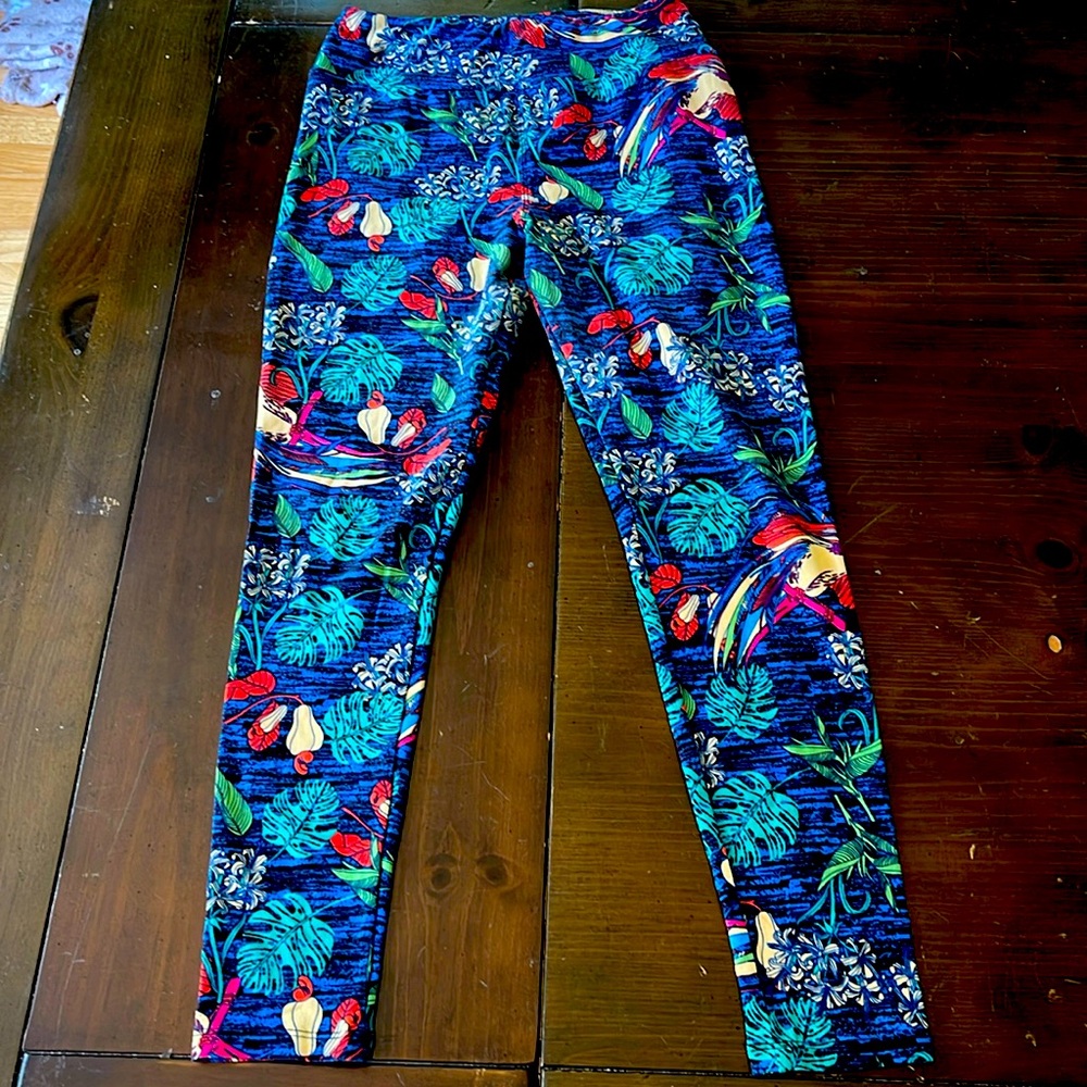EUC LuLaRoe One Size Monstera Leaf Leggings